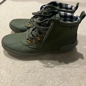 Never worn Ked Boots